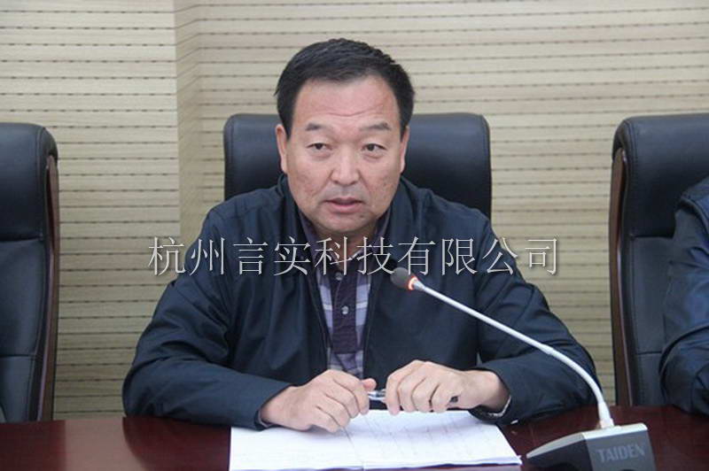 1学院党委副书记、院长巴图查干出席聚会.jpg